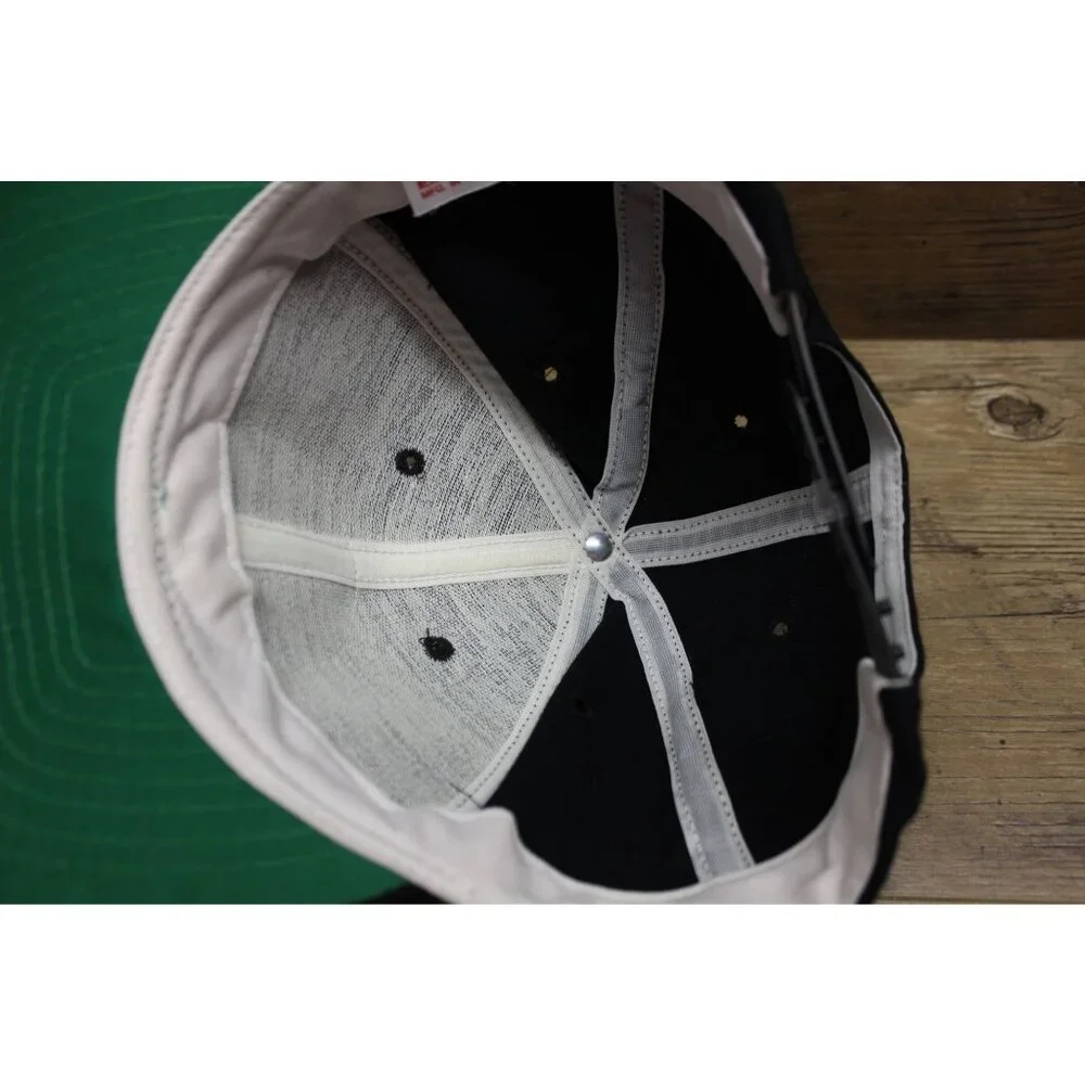 New Era Vintage Pro Model Snapback Hat Size Medium-Large Mesh‎ Wildlife Cap